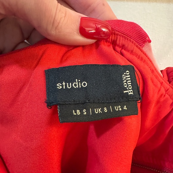 Red Ruffle Top - Picture 4 of 6